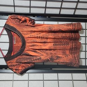 Very Cute Cato Orange and Brown Top